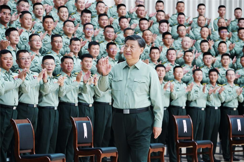 Си Цзиньпин призвал всестороннее повышать боеготовность вооруженных сил