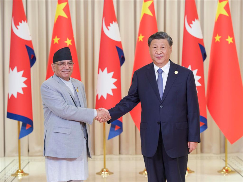 Си Цзиньпин встретился с премьер-министром Непала