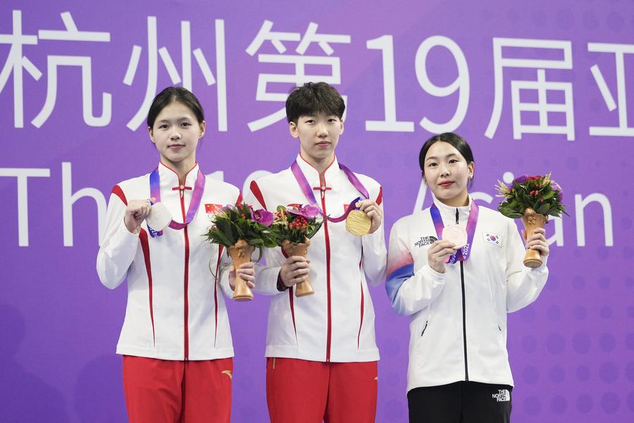 Китай продолжает доминировать в прыжках в воду на 19-х Азиатских играх в Ханчжоу