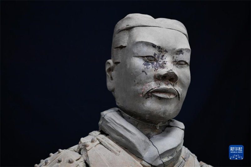 Как проходит реставрация знаменитой терракотовой армии первого императора Китая?