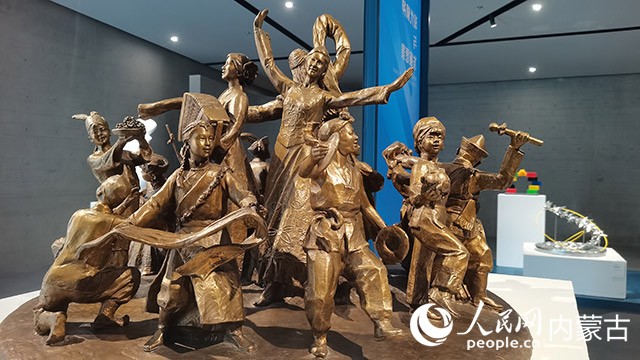 В Хух-Хото открылась Первая международная выставка скульптурного искусства