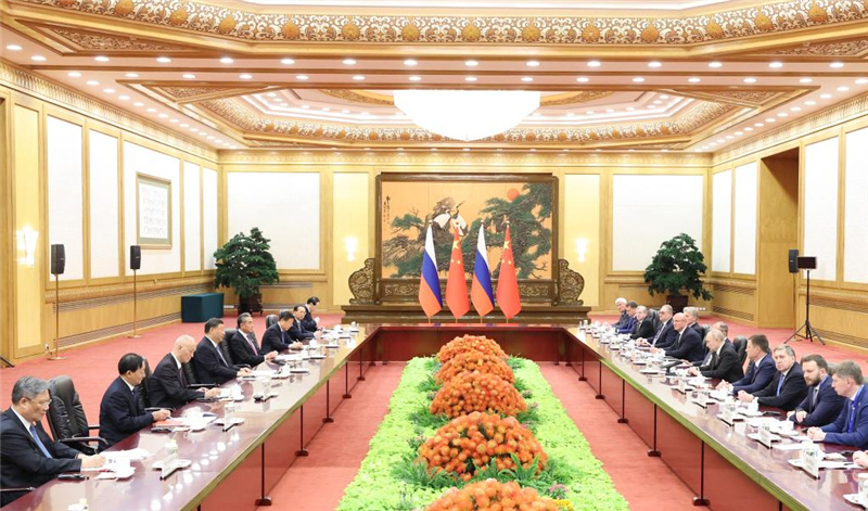 Си Цзиньпин провел переговоры с Владимиром Путиным