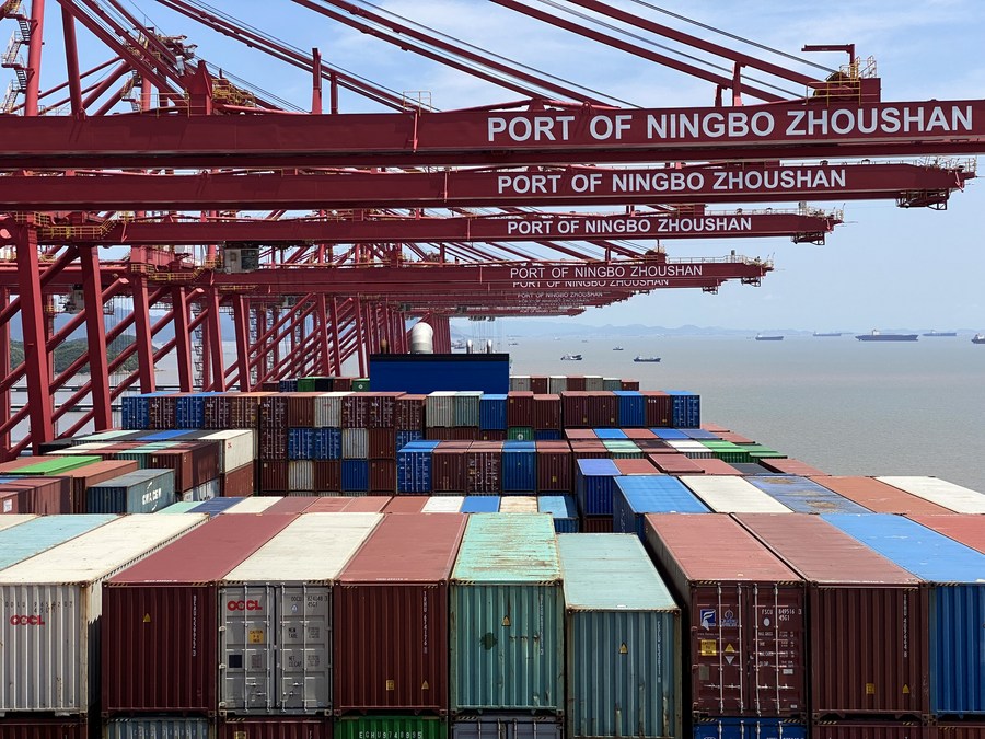 Китайский порт Чжоушань поднялся на 4-е место в мировом рейтинге бункерных портов 2022 года