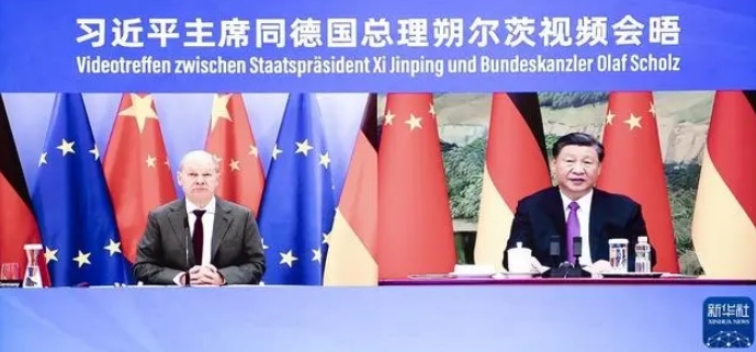 Си Цзиньпин провел встречу по видеосвязи с канцлером Германии