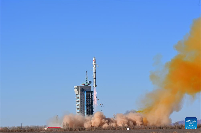 Китай успешно запустил спутник для мониторинга цвета океана
