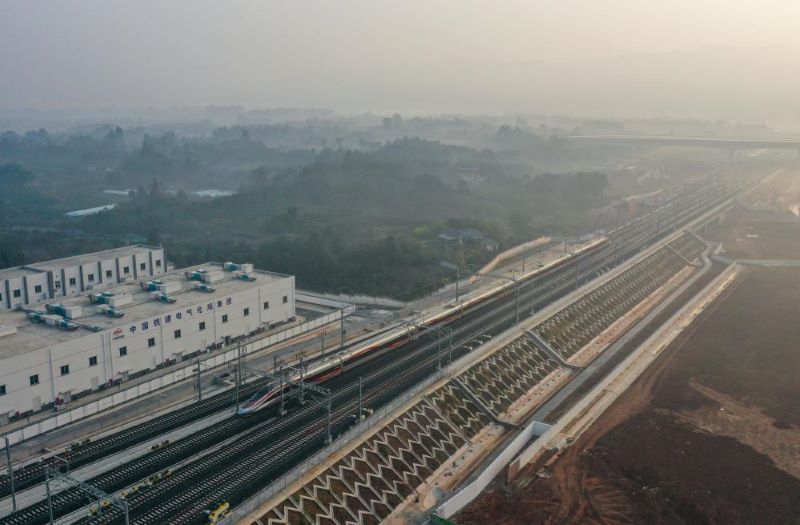 В Китае совершено 336 млн пассажирских поездок по железной дороге в октябре 2023 года