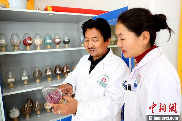 Тысячелетняя тибетская медицина получила новый импульс развития
