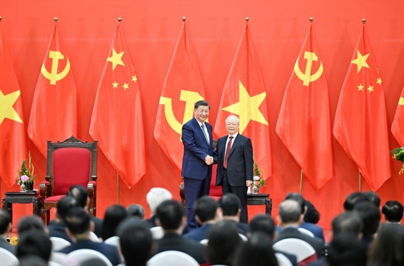 Фундамент дружбы между Китаем и Вьетнамом лежит между двумя народами, будущее будет создано молодыми людьми -- Си Цзиньпин