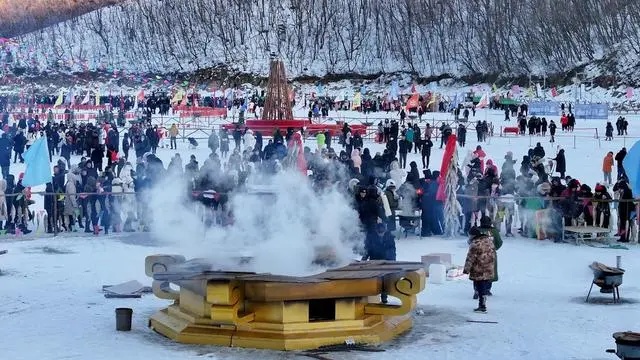 В Хэйлунцзяне стартовал 9-й Международный фестиваль зимней рыбалки