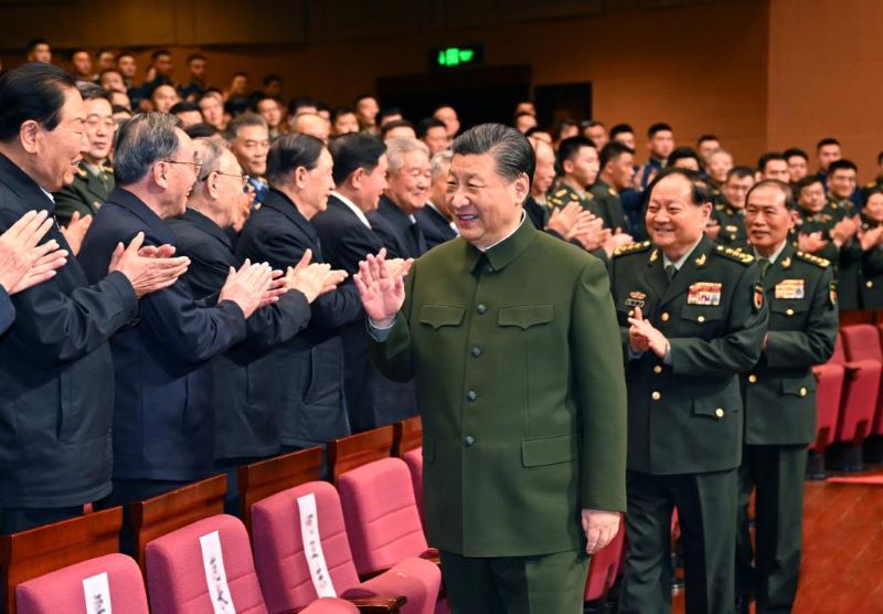 Си Цзиньпин поздравил ветеранов НОАК с наступающим праздником Весны
