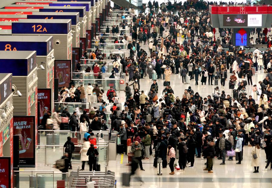 Китай усилит проверку безопасности пассажиров на железных дорогах