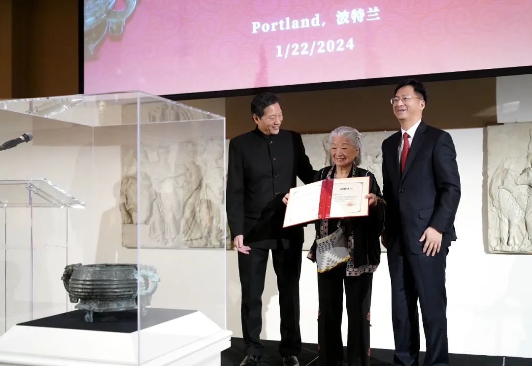 Похищенная и вывезенная из Китая культурная реликвия возвращена на Родину после 40 лет поисков
