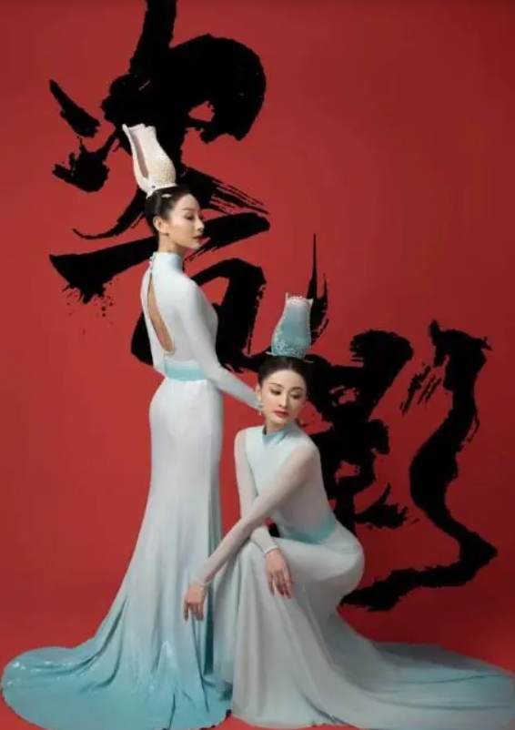 Танцевальная драма «Impression of China» представлена на Новогоднем гала-концерте в Китае