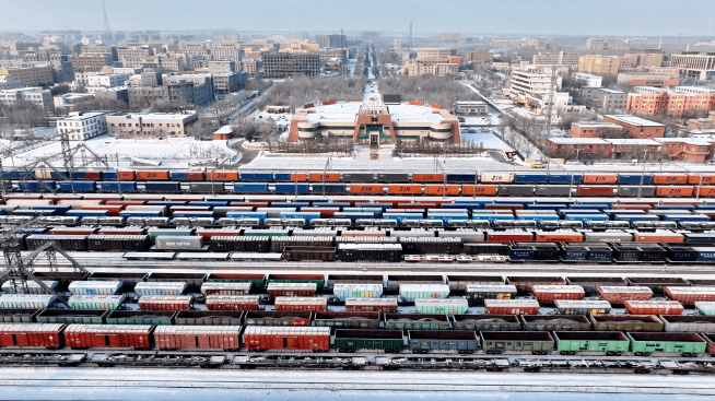 Число поездов Китай-Европа, прошедших через КПП Алашанькоу в 2024 году, превысило 1000