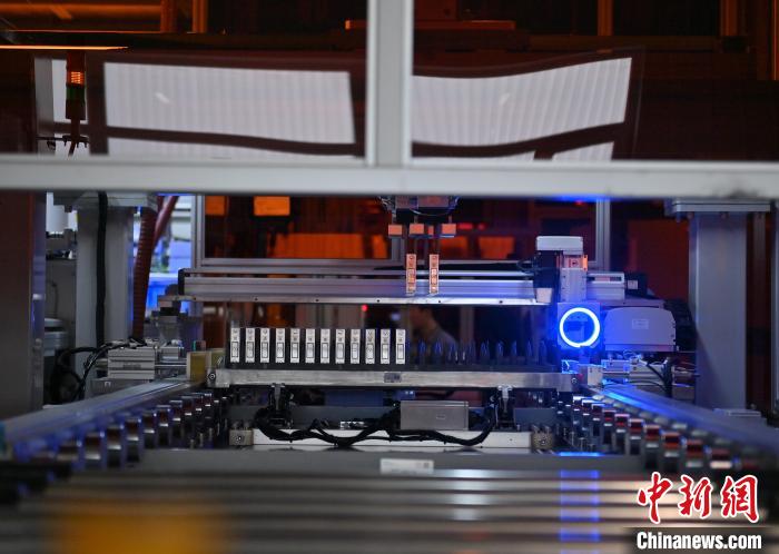 Первая на северо-востоке Китая база аккумуляторов для автомобилей на новых источниках энергии
