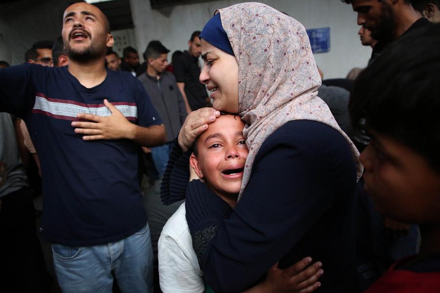 Число палестинцев, погибших в секторе Газа, возросло до 32 916 человек -- Минздрав