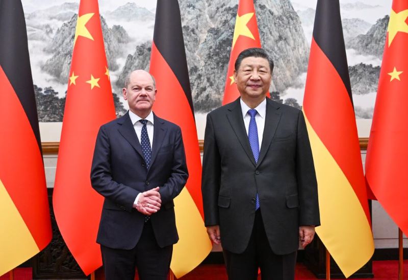 Си Цзиньпин встретился с канцлером Германии