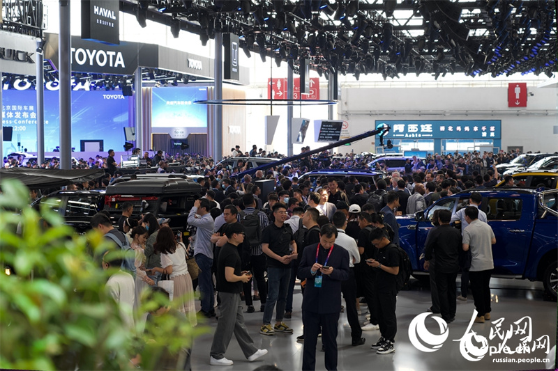 В Пекине открылась 18-я Международная автомобильная выставка