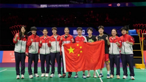 Китайская женская сборная по бадминтону выиграла Кубок Убер