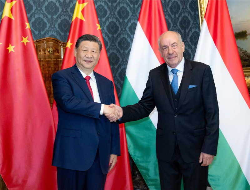 Си Цзиньпин заявил о готовности совместно содействовать высокоуровневому развитию китайско-венгерских связей