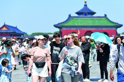 Введение безвизового режима способствует росту въездного туризма в Китае