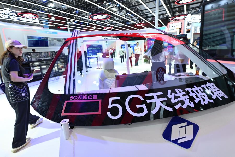 Коммерциализация 5G стимулировала экономический рост в Китае на 5,6 трлн юаней
