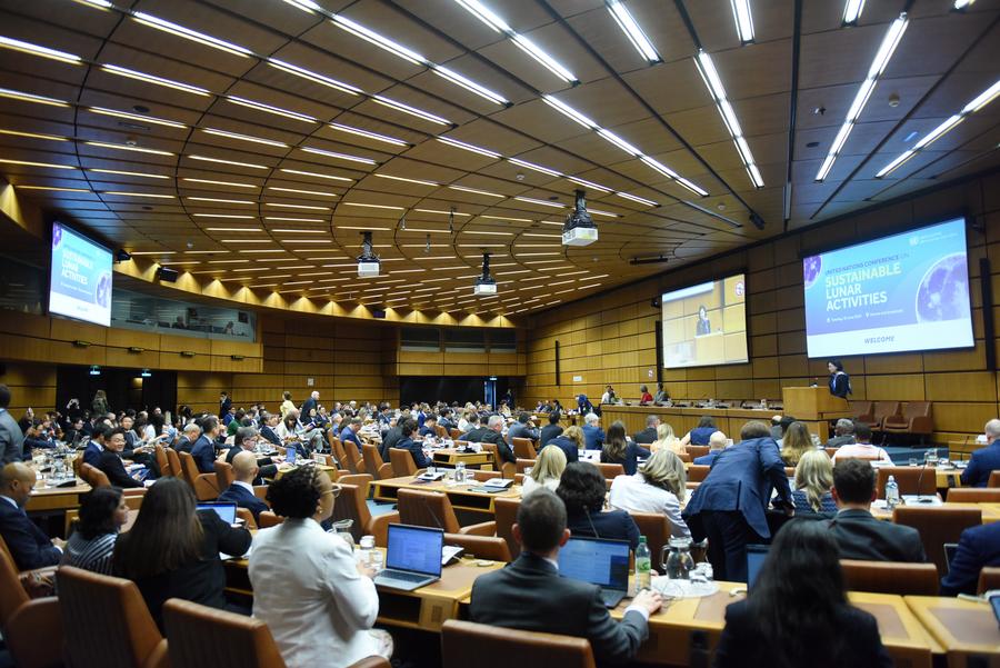 Участники Конференции ООН подчеркнули необходимость устойчивой деятельности на Луне