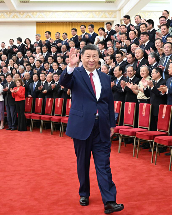 Си Цзиньпин подчеркнул важность научно-технической модернизации и инноваций
