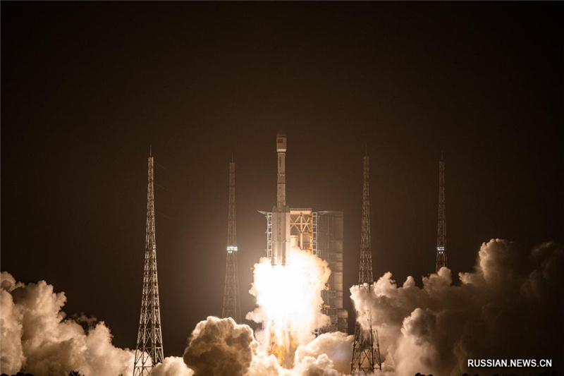 Китай запустил спутник "Чжунсин-3А"
