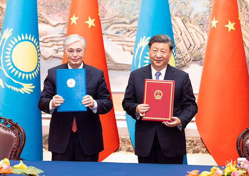 Председатель КНР Си Цзиньпин надеется на «тысячелетнюю дружбу» между Китаем и Казахстаном