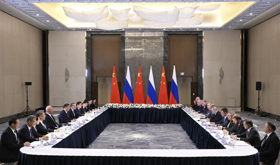 Си Цзиньпин призвал Китай и Россию усиливать сопряжение стратегий развития