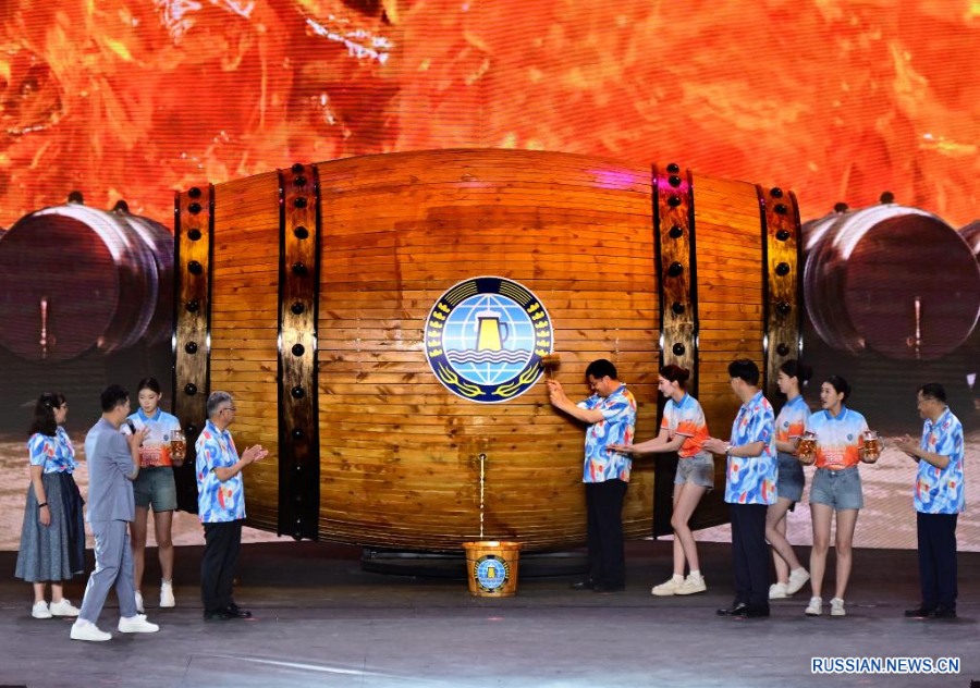 В Циндао открылся 34-й международный фестиваль пива