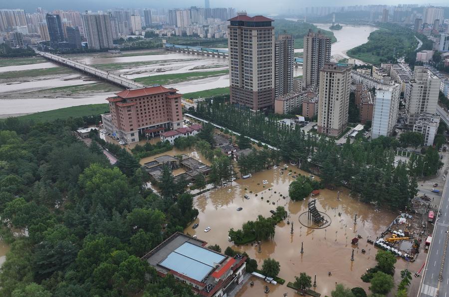 18 июля 2024 года, пострадавший от наводнений район в городе Баоцзи пров. Шэньси на северо-западе Китая. /Фото: Синьхуа/
