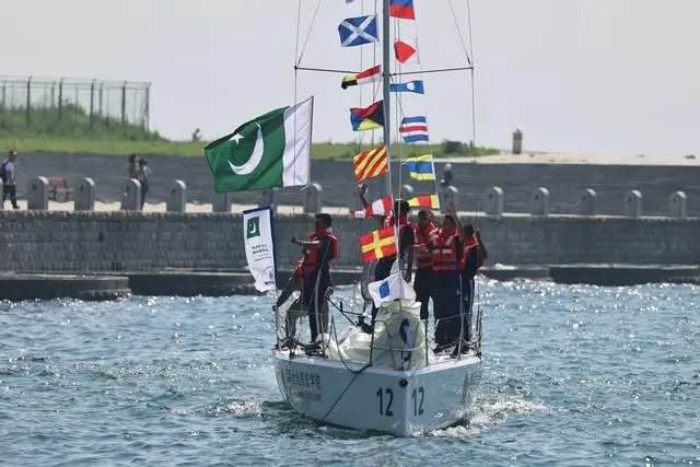 Команда ВМФ России заняла второе место на Международной парусной регате в Даляне