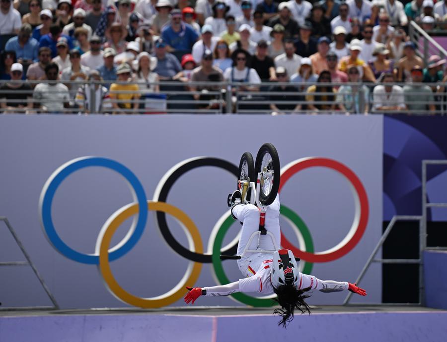 /ОИ-2024/ Китаянка Дэн Явэнь стала олимпийской чемпионкой по BMX-фристайлу в дисциплине "парк" на Играх в Париже