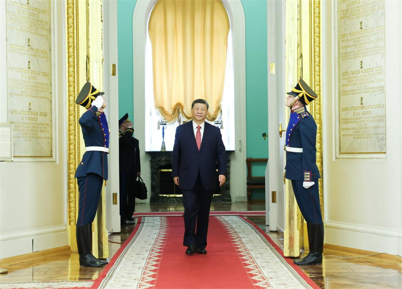 Китай и Россия возьмут на себя особую ответственность в качестве крупных стран -- Си Цзиньпин
