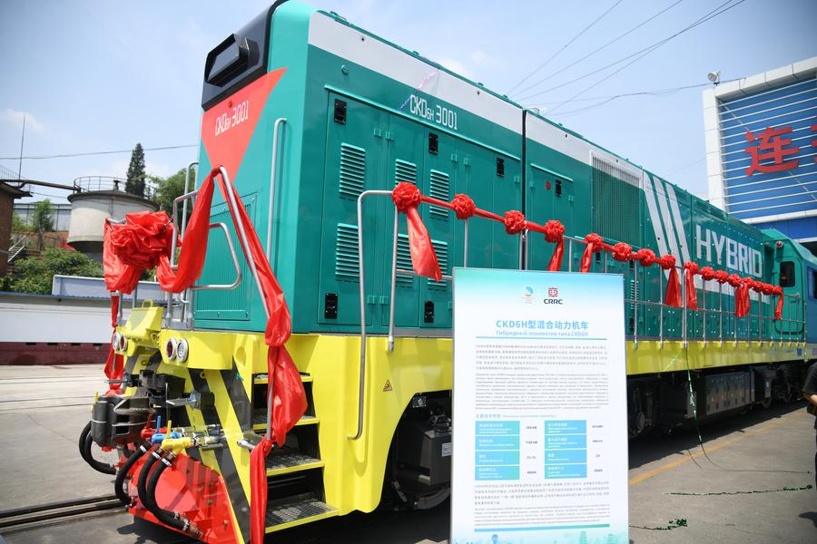 Экологичный локомотив CRRC для Казахстана сошел с конвейера в провинции Сычуань