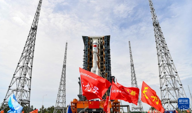 Китай готовится к запуску грузового космического корабля "Тяньчжоу-9"