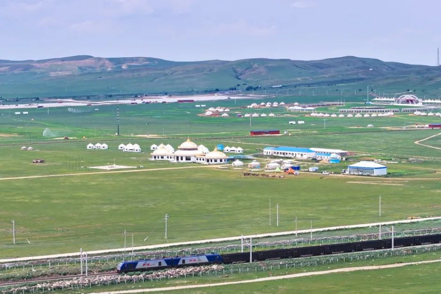 Красоты Северного Китая за окном поезда