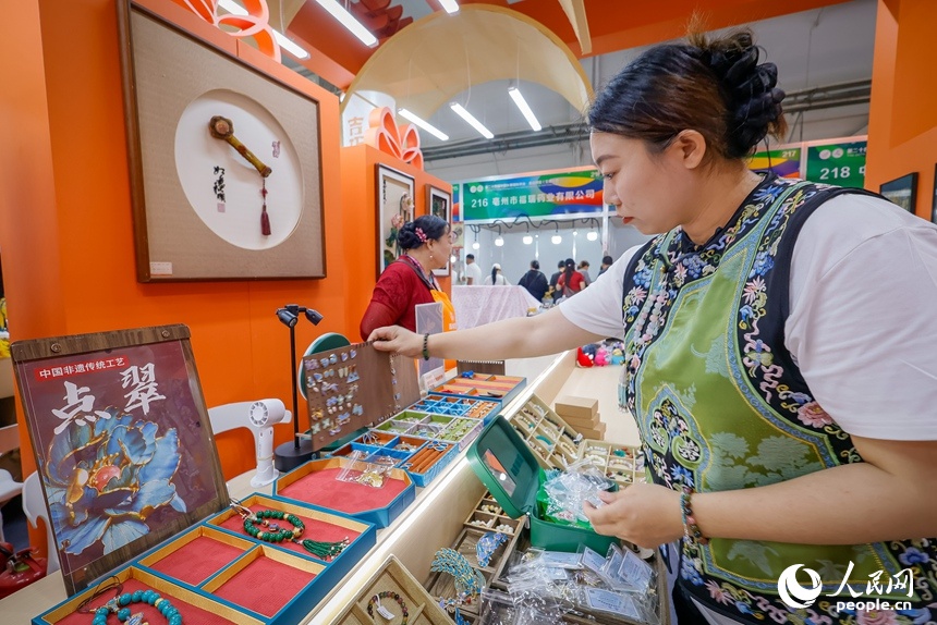 Умелицы Цзилиня: мастерство ведет к процветанию