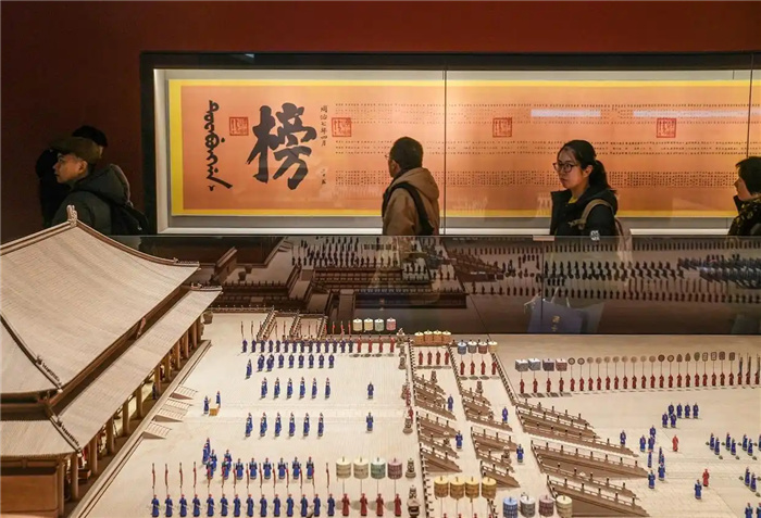 В Пекине открылась выставка о системе государственных экзаменов Древнего Китая