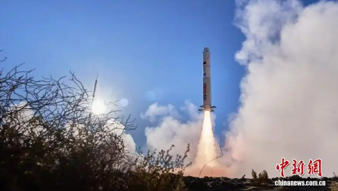 В Китае успешно завершился испытательный полет коммерческого возвращаемого космического аппарата