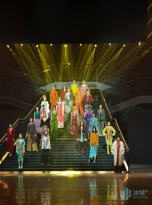 Российские модели приняли участие в международной неделе моды в Харбине