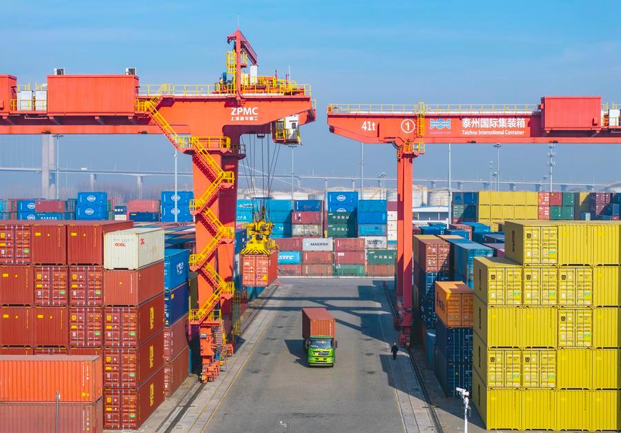 Объем внешней торговли провинции Цзянсу в 2025 году вырос на 6 проц.