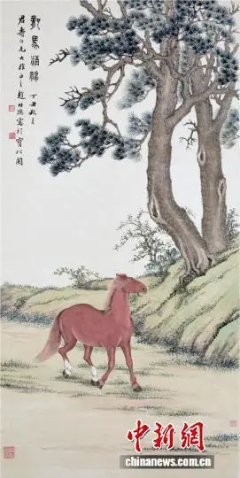 В Гуанчжоу открылась предновогодняя выставка, посвященная образу коня в искусстве