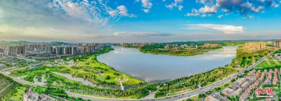 Китайский Наньчун экспортирует шелковые изделия более чем в 40 стран