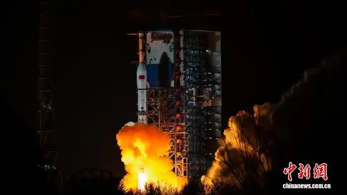 Китай успешно вывел на орбиту два новых экспериментальных спутника