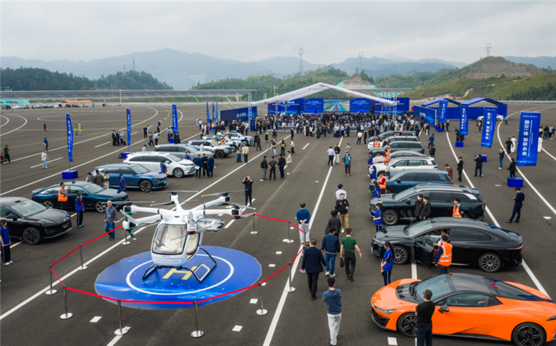 В Китае запущен первый и крупнейший в стране центр испытаний наземного и воздушного транспорта