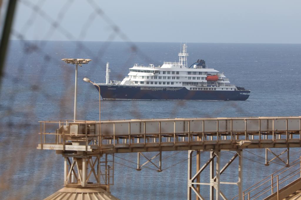 У одного из испанцев с MV Hondius предварительно подтвердили хантавирус