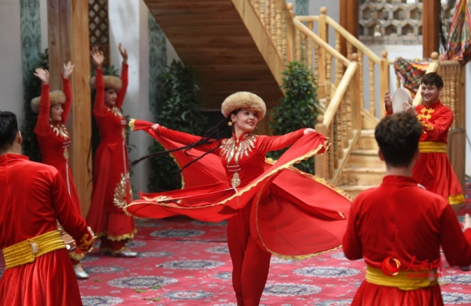 Переулок Цюцы: как бывший «грязный переулок» стал туристической достопримечательностью